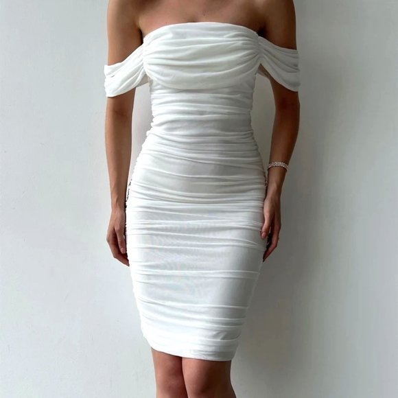 Dresses & Skirts - White Bodycon Ruched Stretch Dress